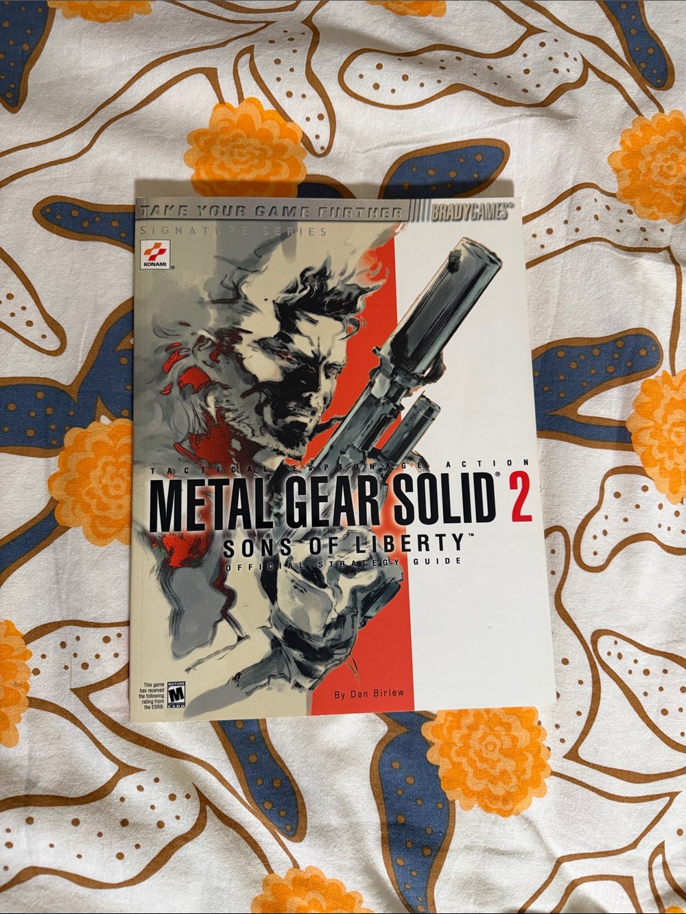 Metal Gear Solid 2: Sons of Liberty Official Guide - White/Red